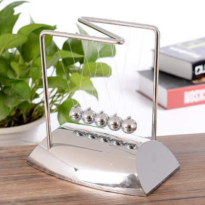 Newton's Cradle Toys Desk Table Decor