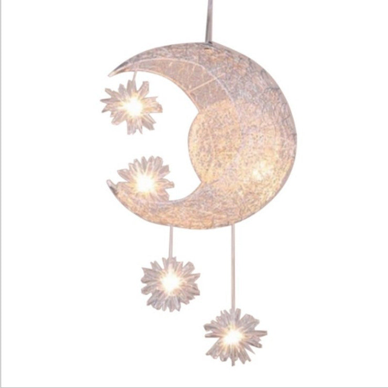 Aluminum Wire Star Moon Chandelier